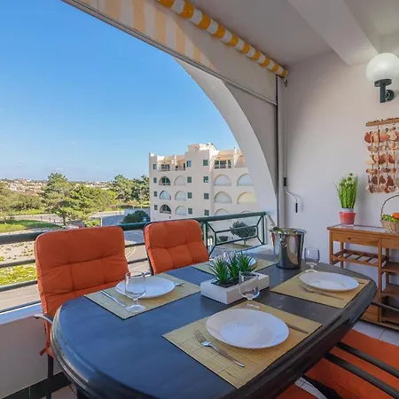 Salgados 1 By Homing Apartment