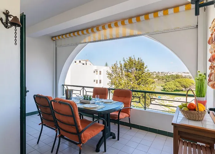 Salgados 1 By Homing * Albufeira